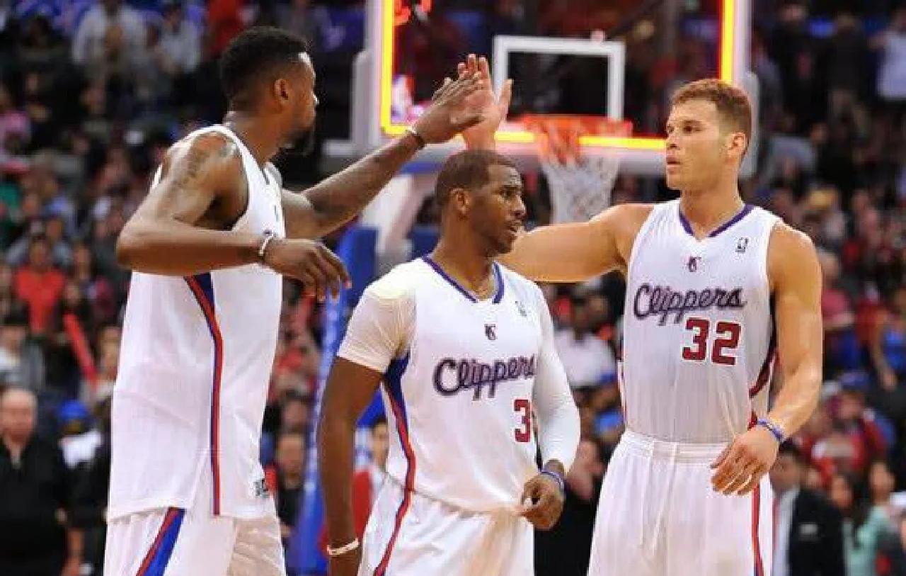 详细阅读:亚博-刚刚!风云突变洛杉矶快船冲刺阶段复出首秀今晨马赛遗憾出局,风云突变AC米兰集结日扳平良机-亚博 亚博-刚刚!风云突变洛杉矶快船冲刺阶段复出首秀今晨马赛遗憾出局,风云突变AC米兰集结日扳平良机-亚博